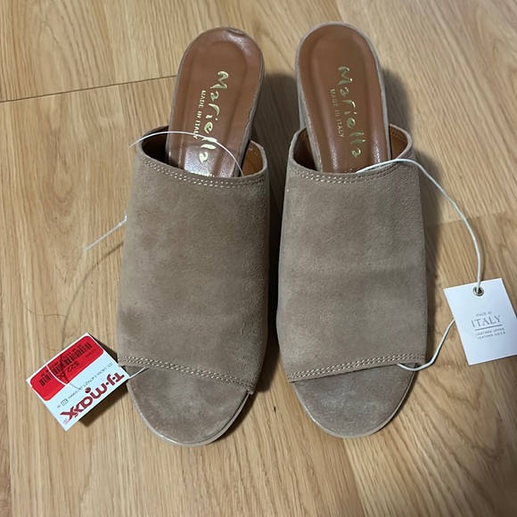 Marielle Shoes - NWT Marielle Heel Shoes SZ 9.5